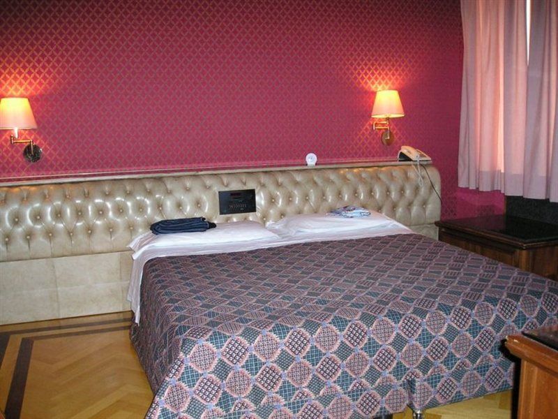 Madison Hotel Rome Exterior photo